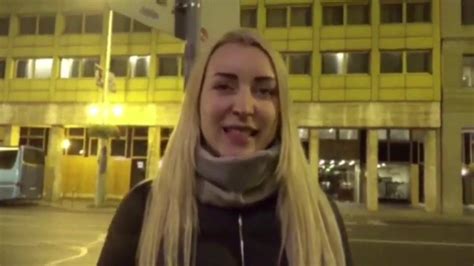 Blowjob ohne Kondom Finde eine Prostituierte Münster